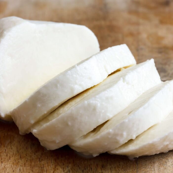 Fresh Mozzarella Cheese Sliced