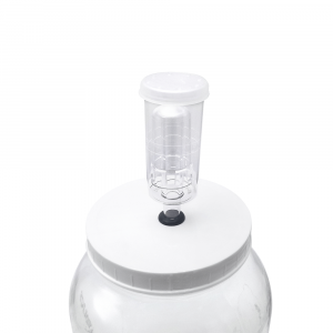 3-piece Style Airlock in Grommeted Gallon Lid