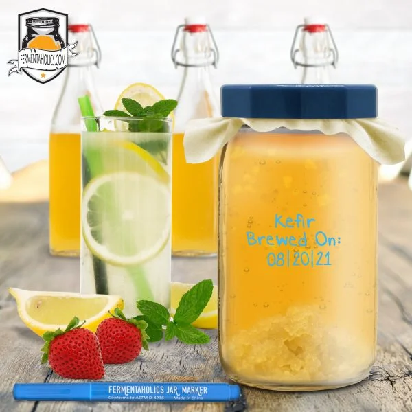 National Strawberry Lemonade Day 600X600 1